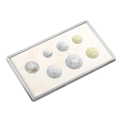 2026_baby-coins_uncirculated-year-set_packaging_holder 2